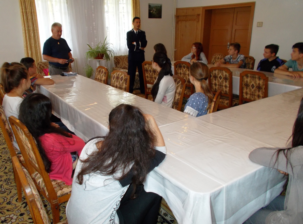 Tabără gratuită pentru elevii Seminarului din Dorohoi