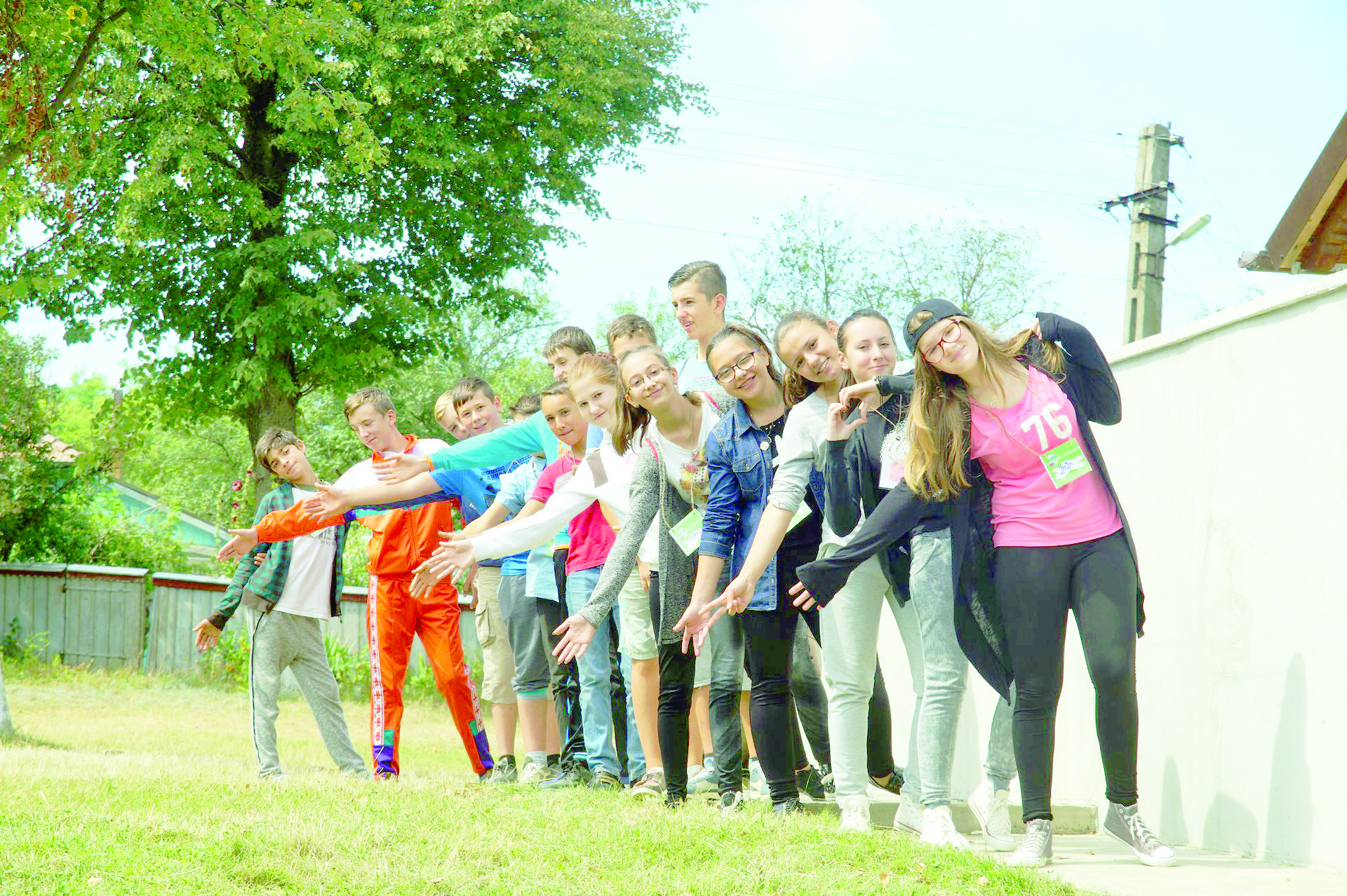 S-a dat startul proiectului „Tineri către TINEri - Tabăra din pridvorul satului“