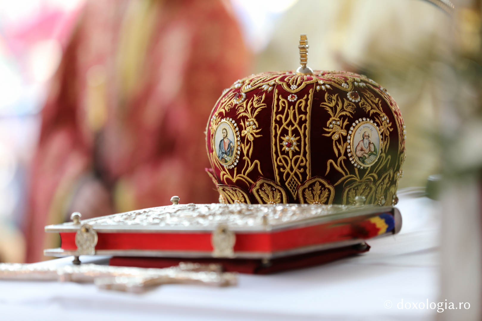 Slujba Vecerniei unită cu Litia la hramul Mănăstirii Nicula