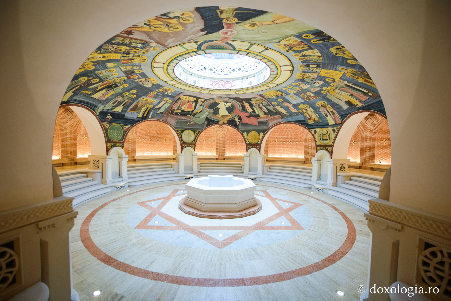 (Foto) Pictura din interiorul Muzeului Mitropolitan Iași