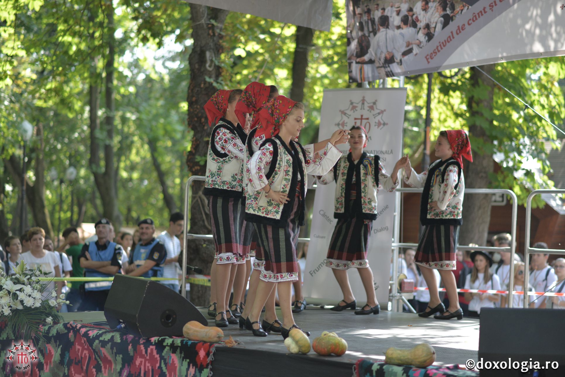 (Video) Tradiții românești prezentate la ITO 2017
