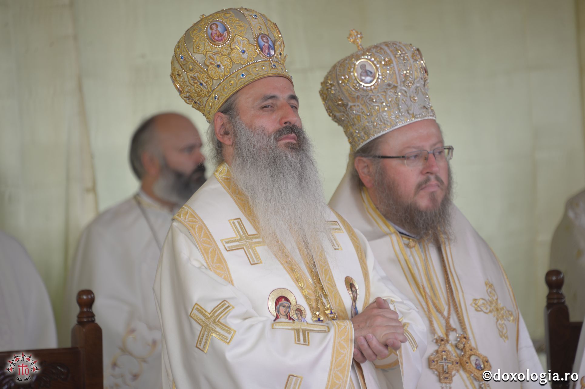 15 ierarhi și peste 6.000 de tineri, la slujba Sfintei Liturghii solemne din cadrul ITO 2017