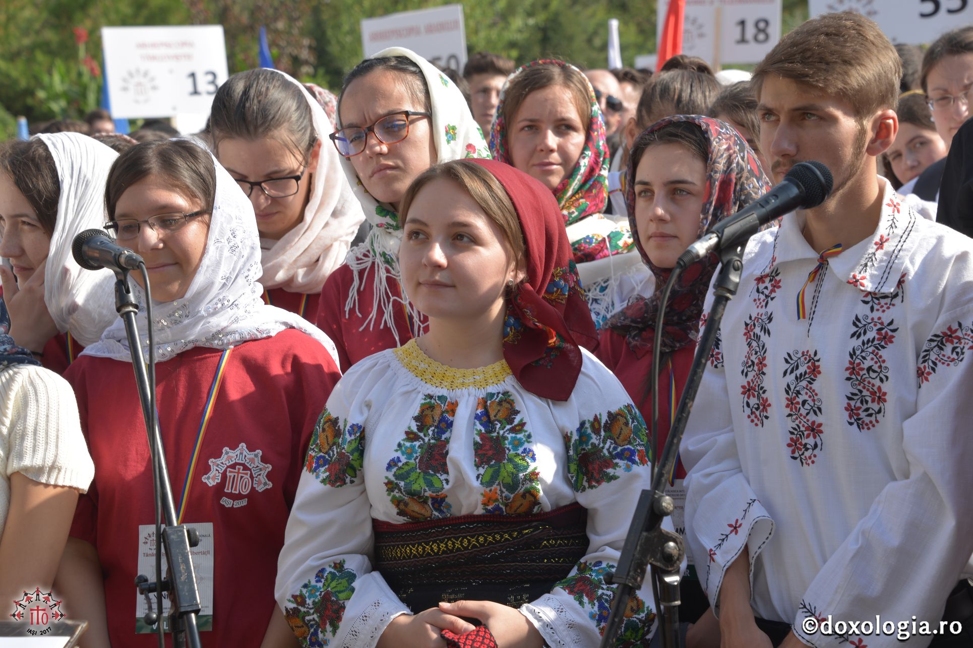 15 ierarhi și peste 6.000 de tineri, la slujba Sfintei Liturghii solemne din cadrul ITO 2017