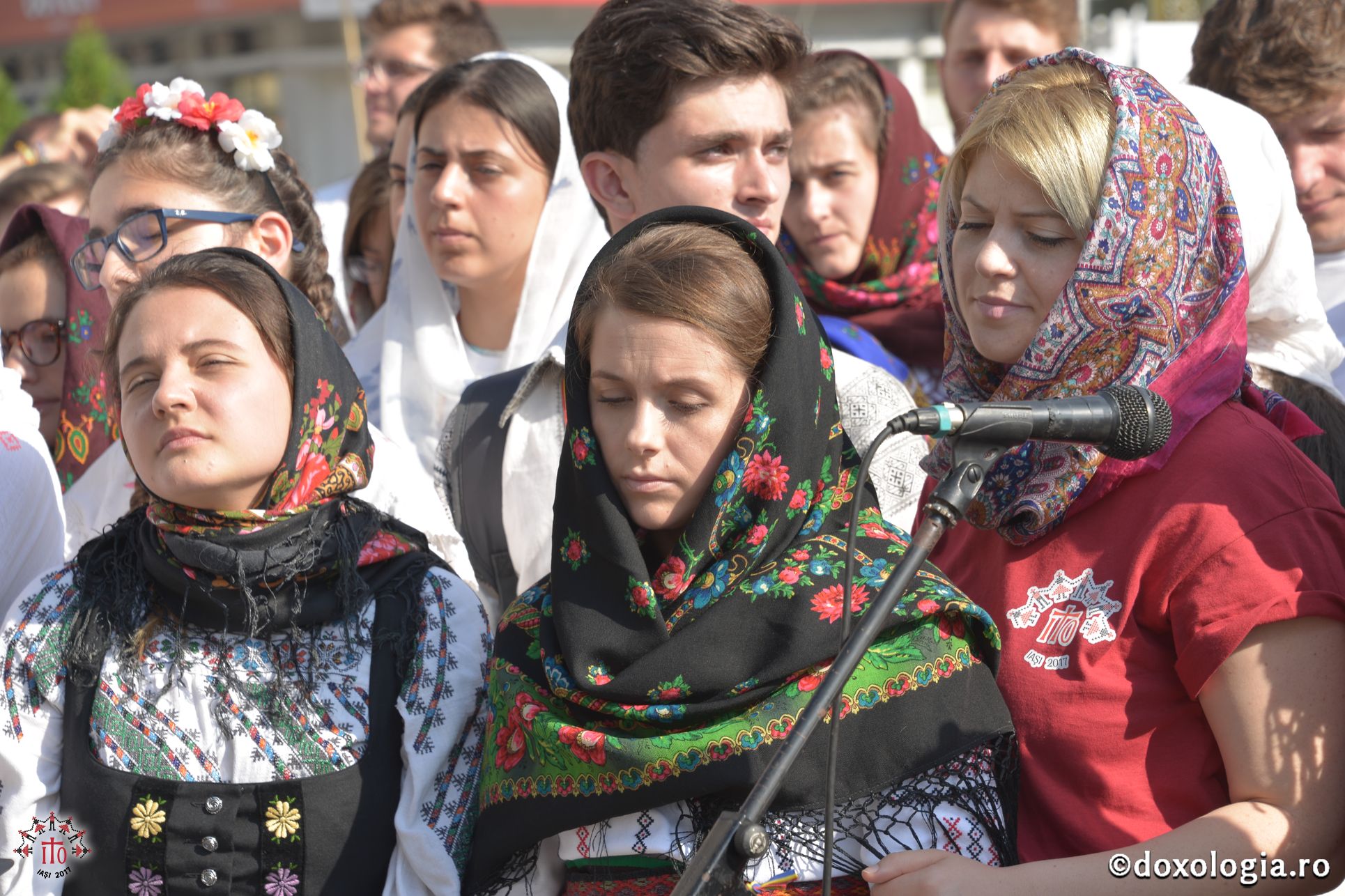 15 ierarhi și peste 6.000 de tineri, la slujba Sfintei Liturghii solemne din cadrul ITO 2017