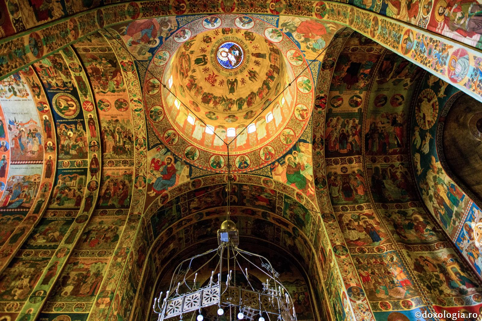 (Audio) Cum se adună lucrurile cu Dumnezeu - Arhim. Hrisostom Rădășanu