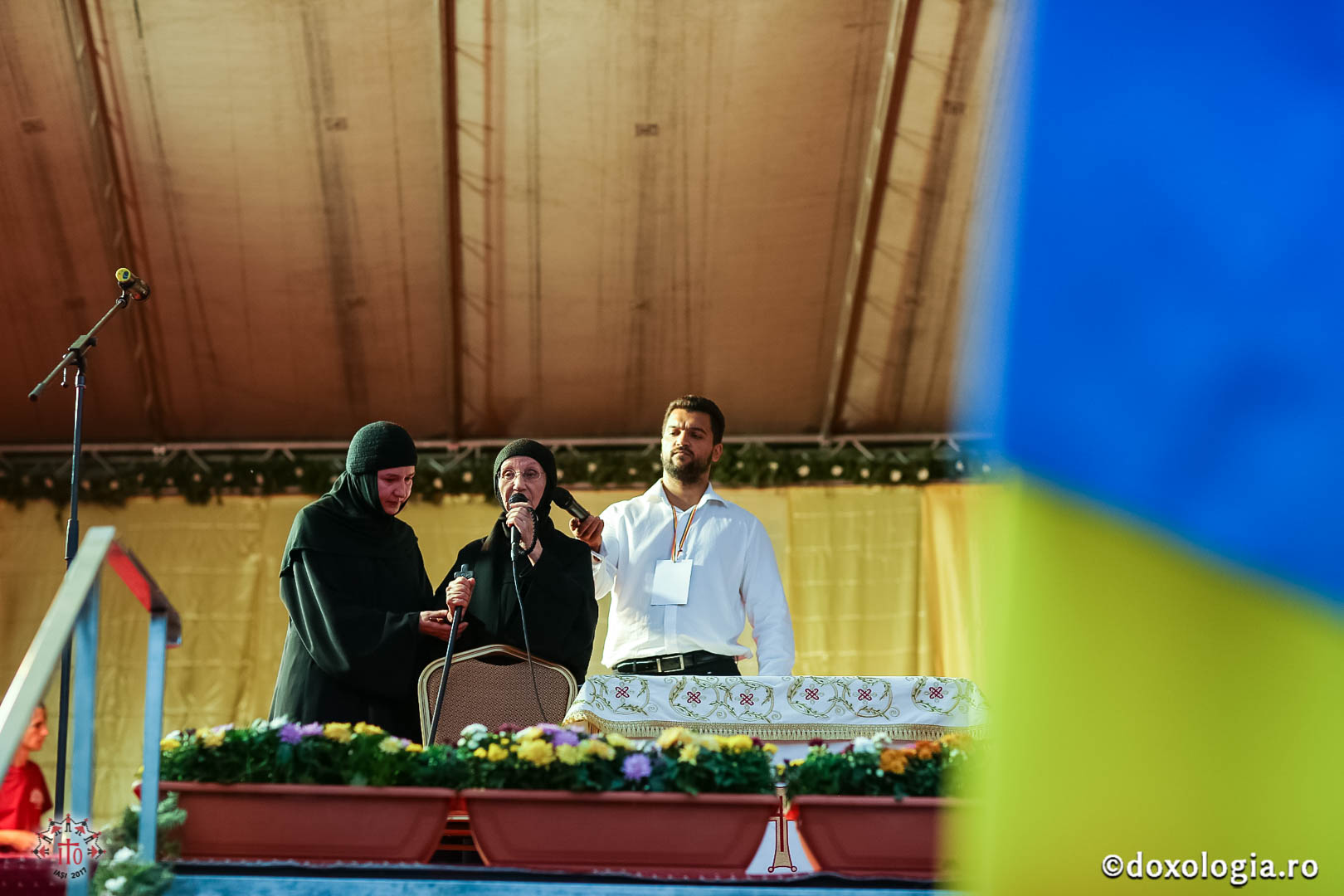 Foto: Claudiu Pântea „Sfânta Euharistie este viața noastră! Luptați împotriva propriilor păcate, împotriva glasului celor care ne condamnă și nu ascultați decât atât: Doamne, pe Tine Te doresc!”