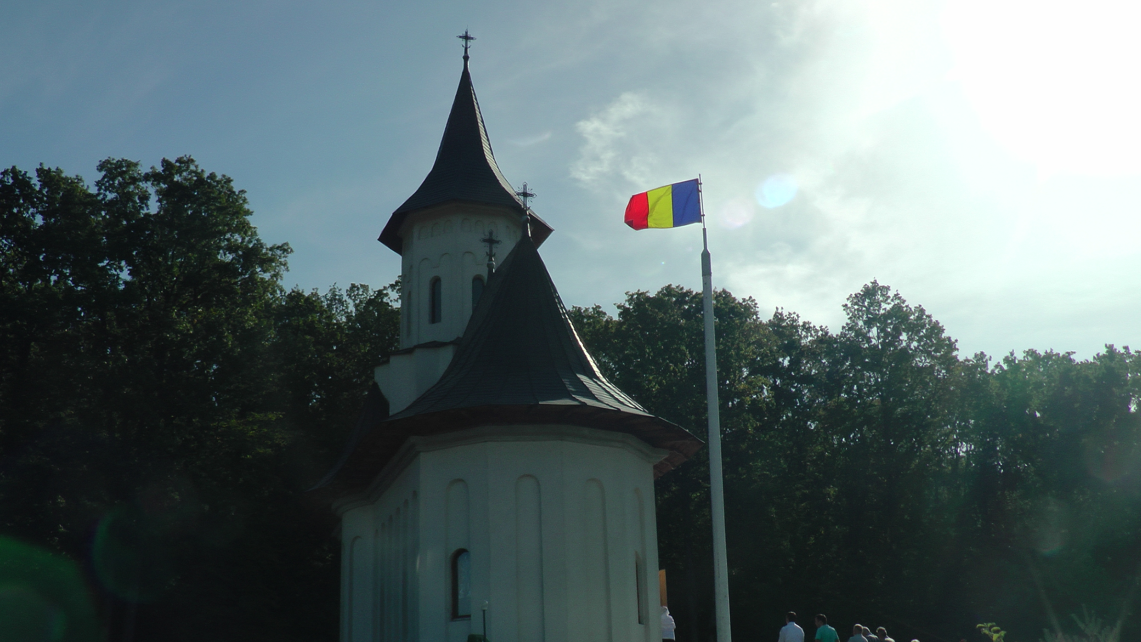 IPS Arhiepiscop Pimen:  „Luarea crucii înseamnă lepădarea de sine”