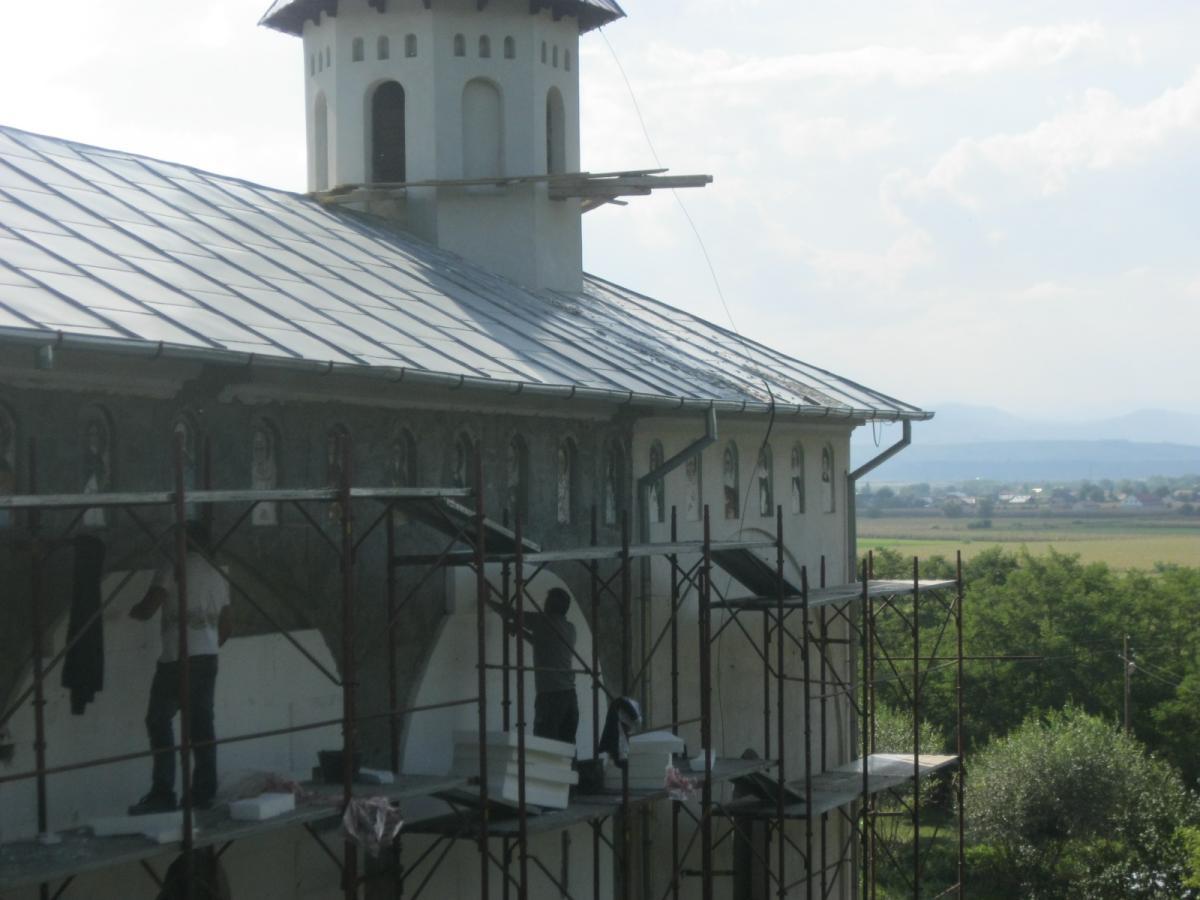 Sfinţire de biserică în Parohia Costişa II