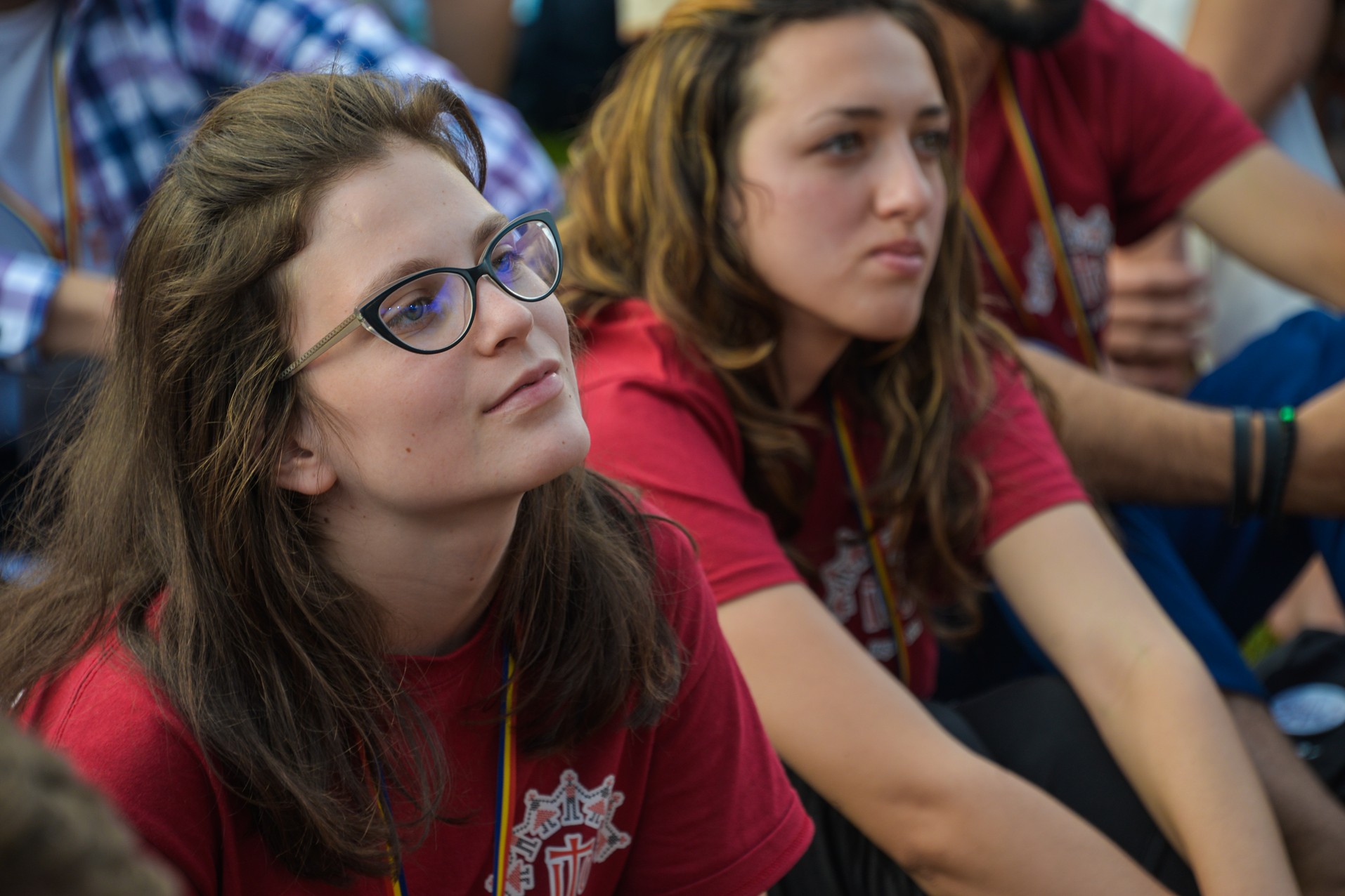 Părintele Necula, către miile de tineri prezenți la Iași: „A fi liber în Hristos înseamnă a dărui cu zâmbetul pe buze!” Părintele Necula, către miile de tineri prezenți la Iași: „A fi liber în Hristos înseamnă a dărui cu zâmbetul pe buze!”