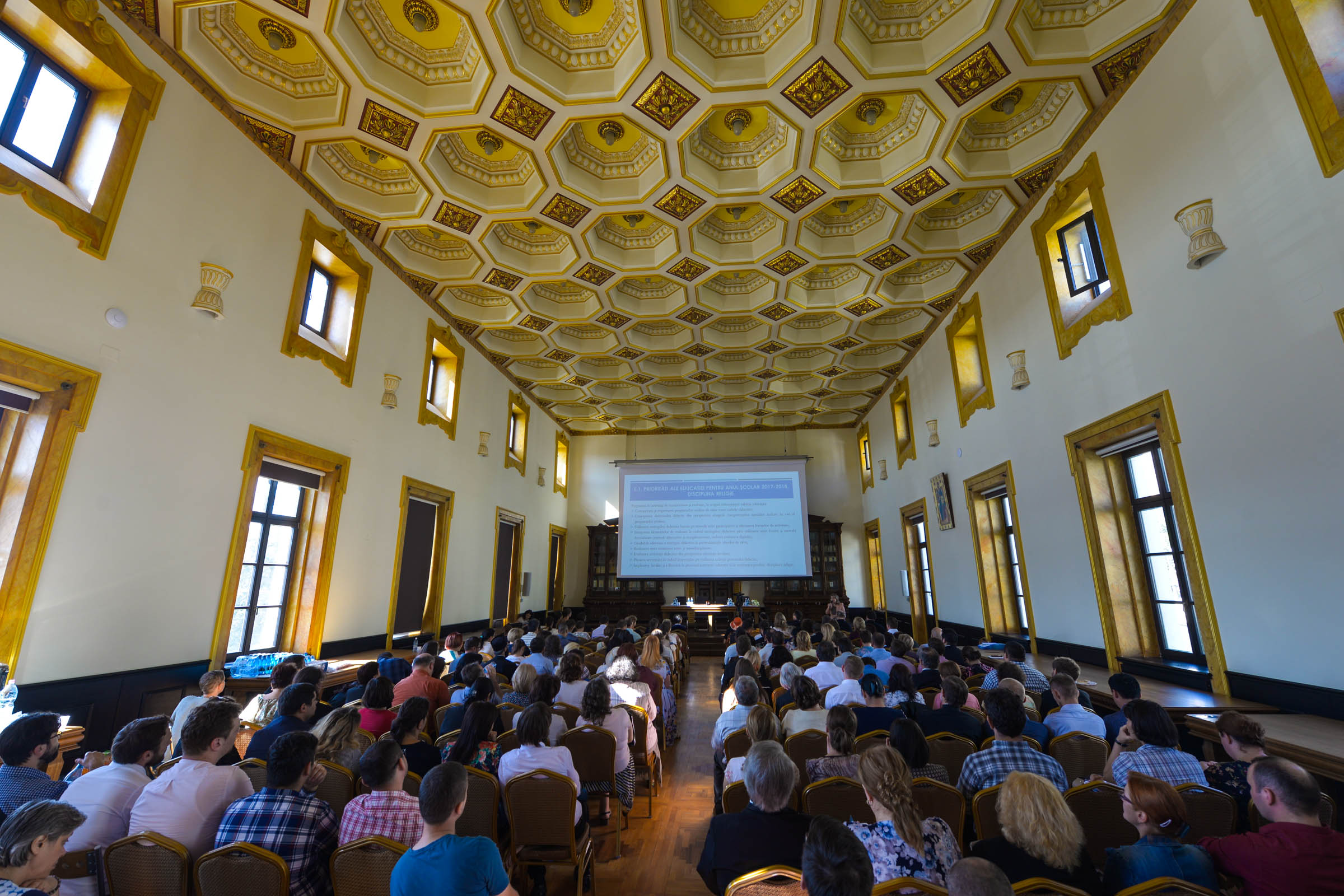 Fotografii: Tudorel Rusu Profesorii de Religie, îndemnați la Iași „să refuze cu orice chip comoditatea plafonării”