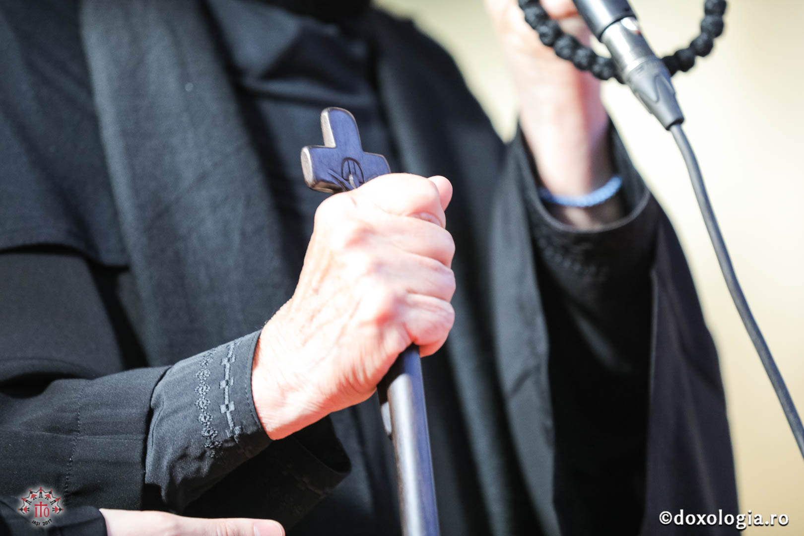 Foto: Oana Nechifor „Sfânta Euharistie este viața noastră! Luptați împotriva propriilor păcate, împotriva glasului celor care ne condamnă și nu ascultați decât atât: Doamne, pe Tine Te doresc!”