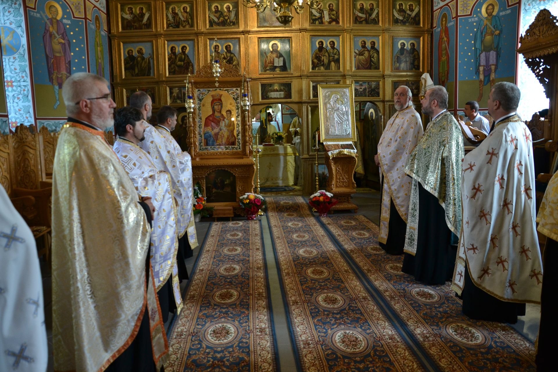 Sfințire de casă socială la Oprișeni, Iași