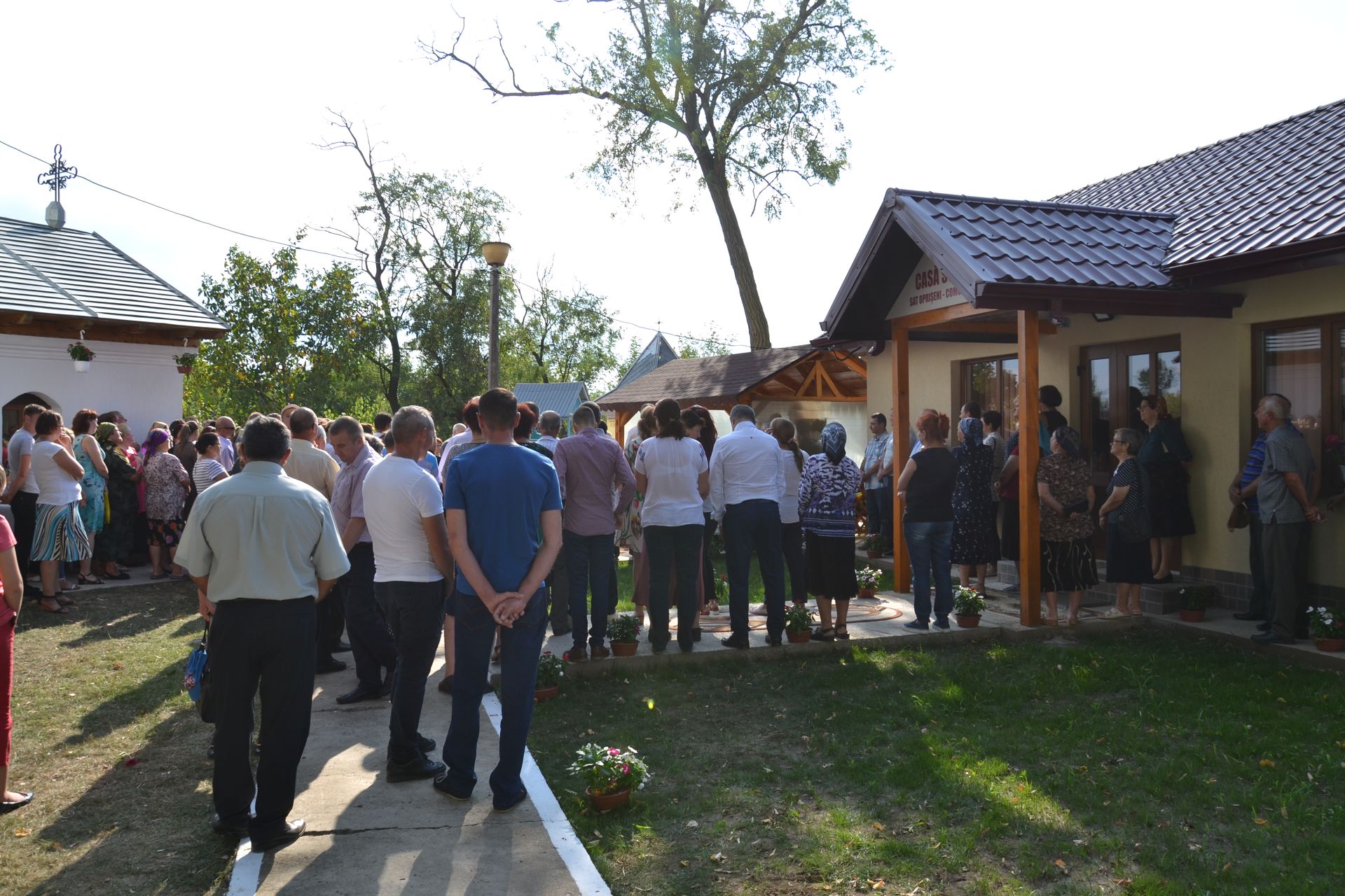 Sfințire de casă socială la Oprișeni, Iași