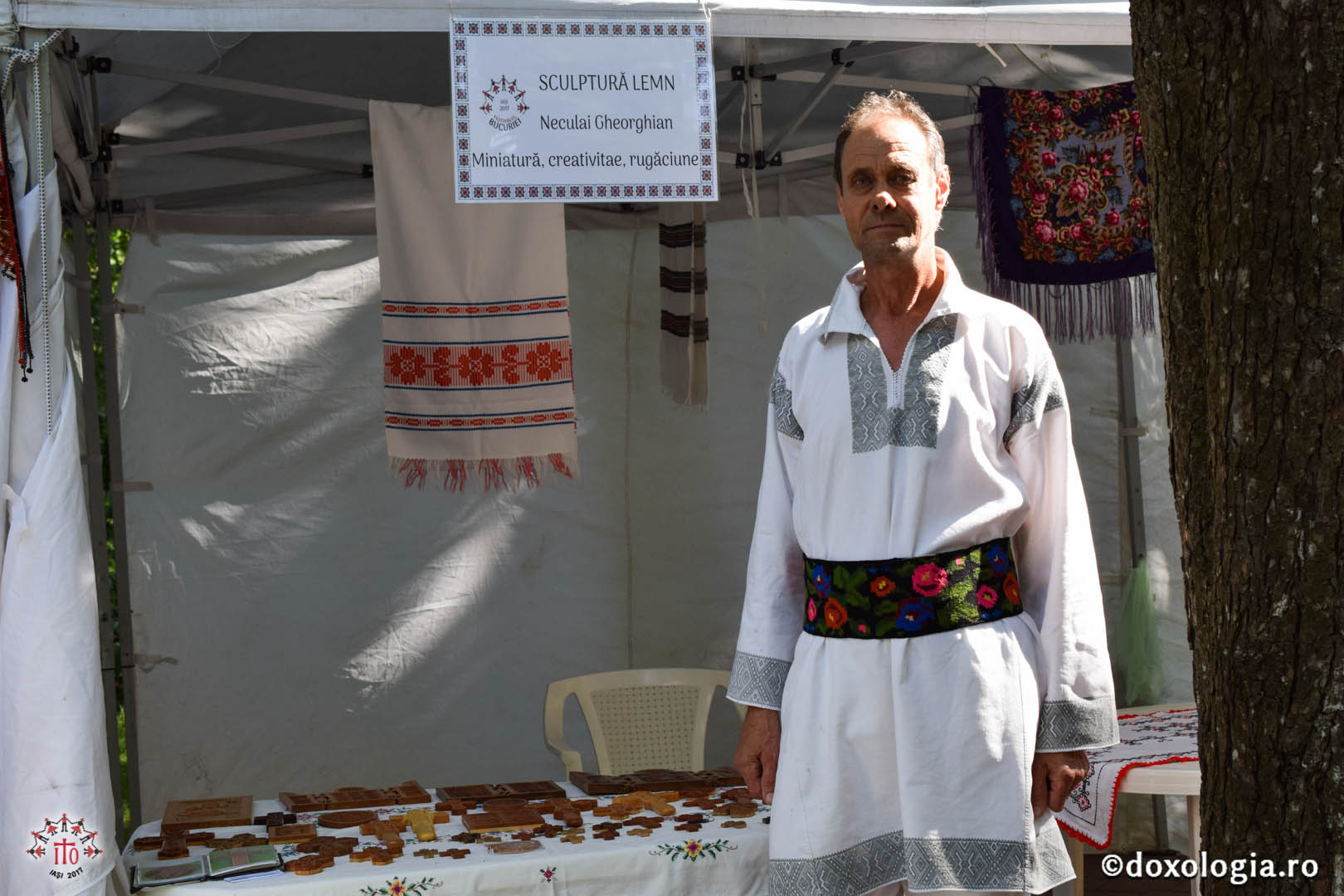 Povestea torței care s-a aprins la Întâlnirea Internațională a Tinerilor Ortodocși – Iași, 2017