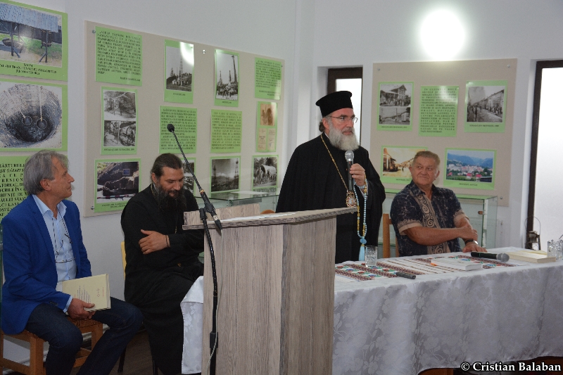 Lansare de carte în Protopopiatul Moineşti Lansare de carte în Protopopiatul Moineşti