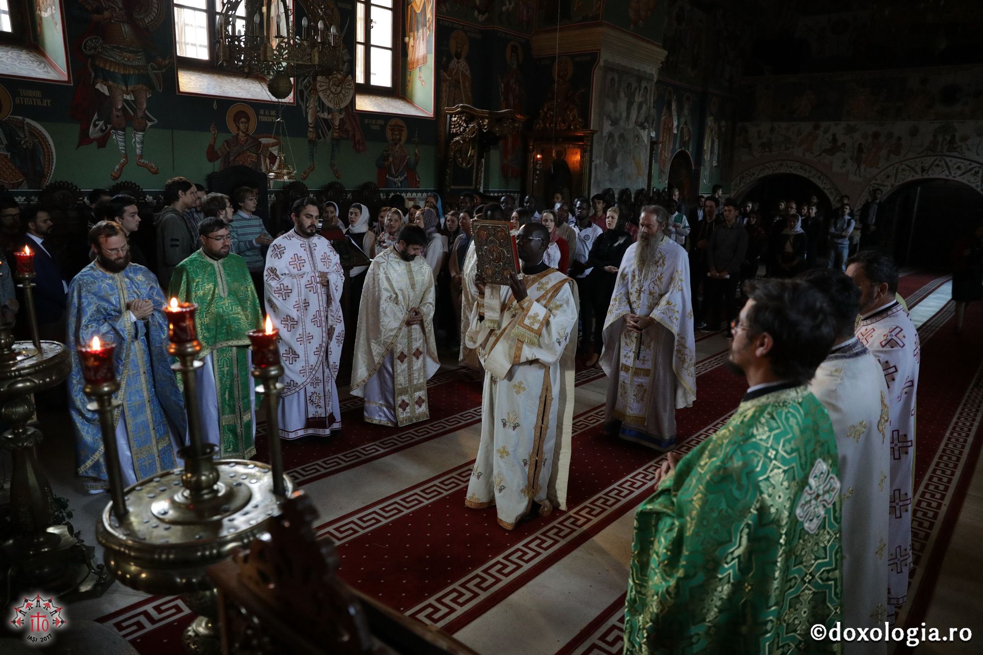 (Video) Sfânta Liturghie la început de ITO 2017