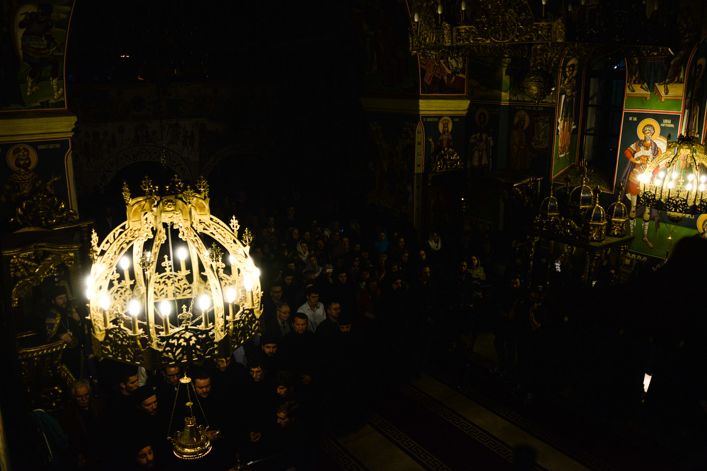 Priveghere arhierească de noapte, în cadrul Festivalului de Muzică Bizantină de la Iași Priveghere arhierească de noapte, în cadrul Festivalului de Muzică Bizantină de la Iași