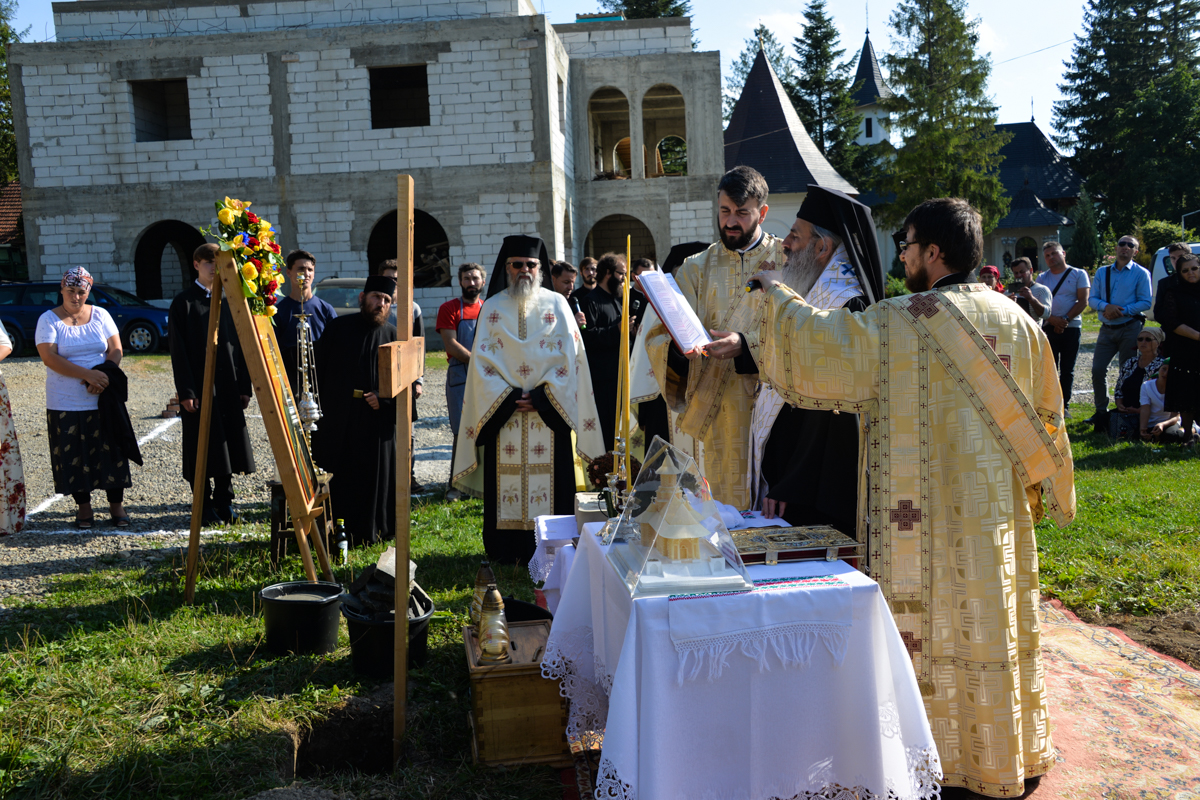 La Mănăstirea Sihăstria Voronei va fi ridicată o nouă biserică