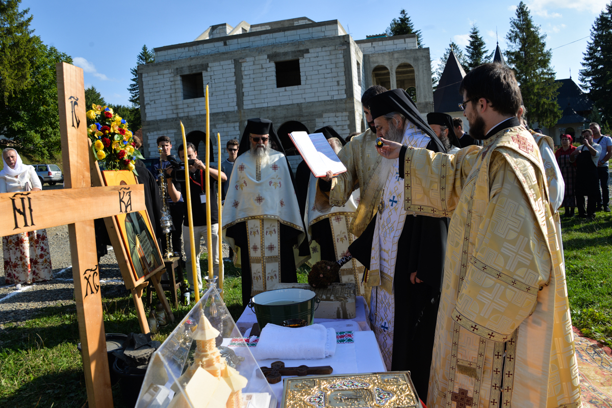 La Mănăstirea Sihăstria Voronei va fi ridicată o nouă biserică