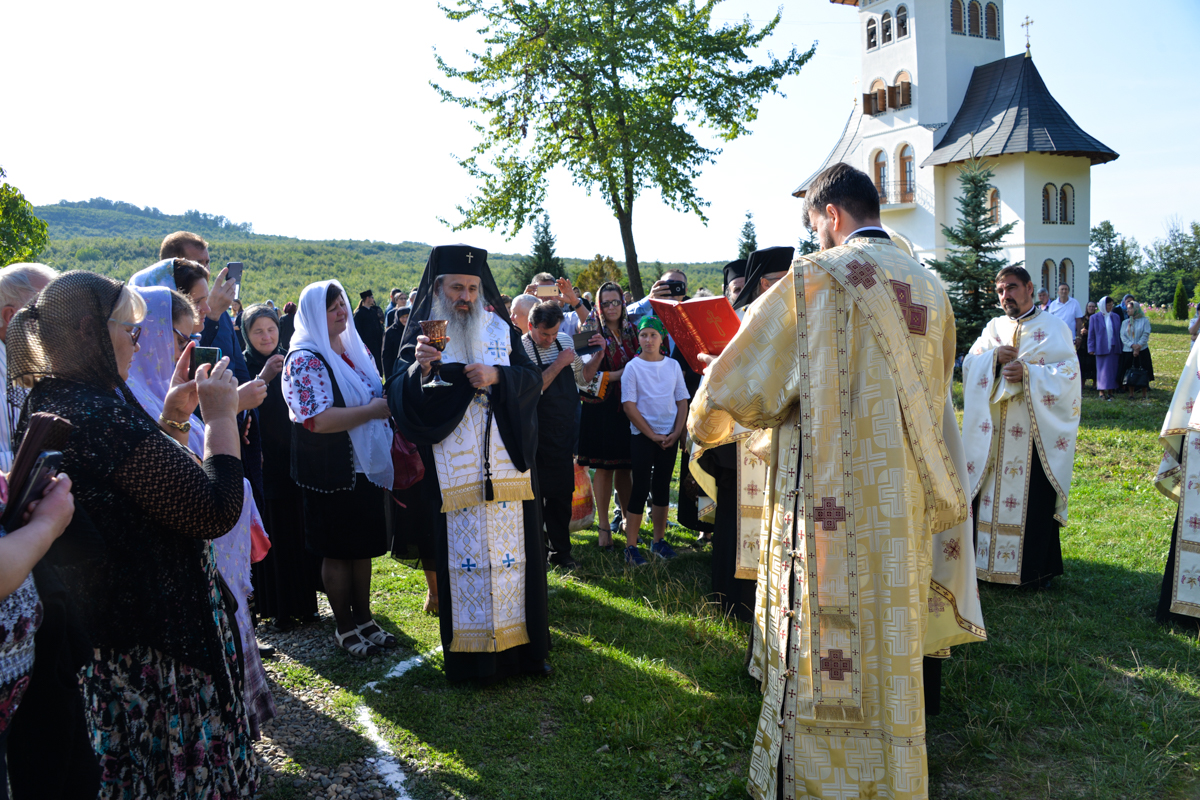 La Mănăstirea Sihăstria Voronei va fi ridicată o nouă biserică