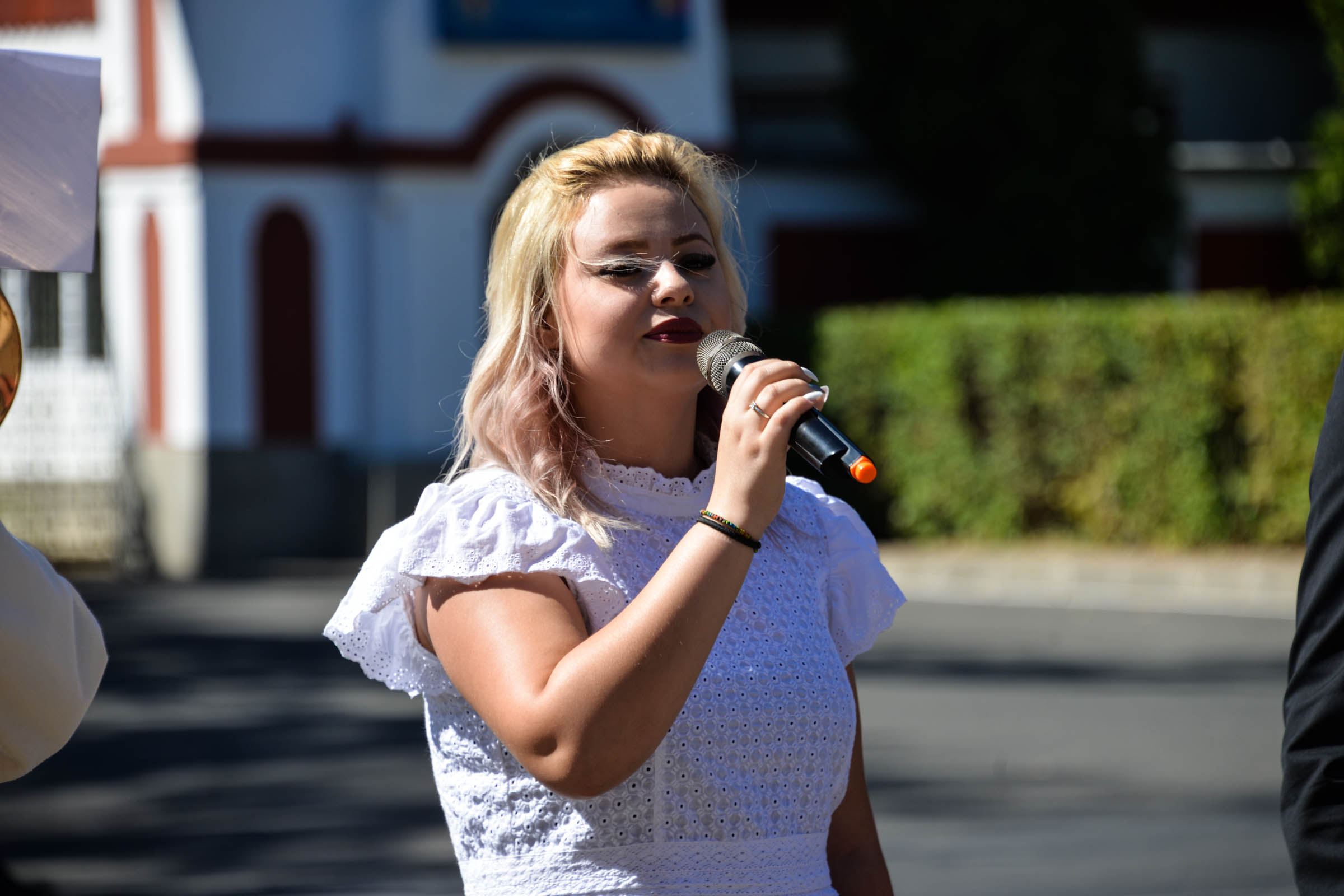 Monument al eroilor sfințit la Iași: „Eu pe voi, cei de astăzi, vă îmbrățișez cu mâinile Crucii”