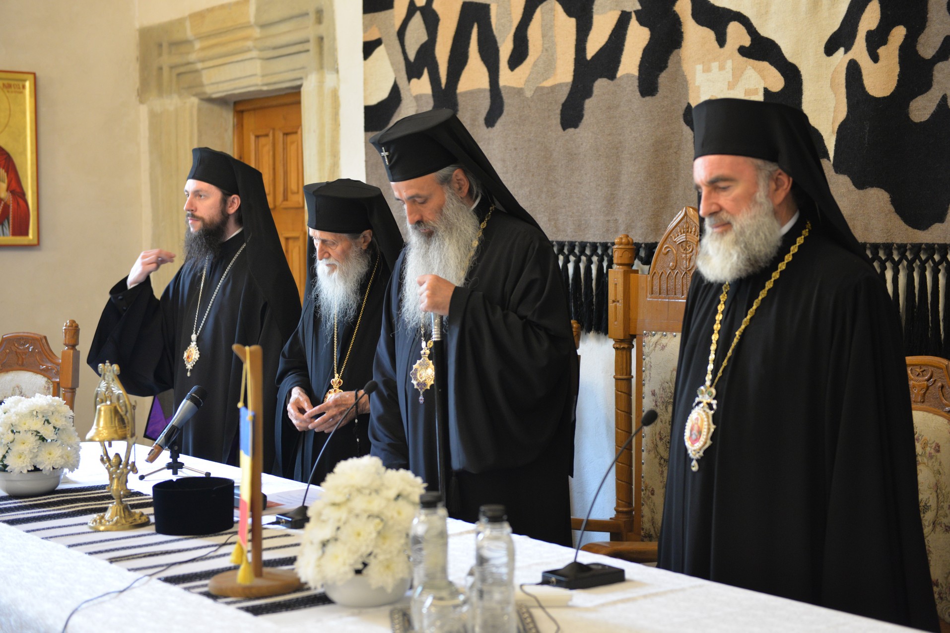 Sinaxă monahală mitropolitană la Putna: „Mărturisitorii din închisorile comuniste. Modele de mărturie creștină pentru monahii de astăzi”