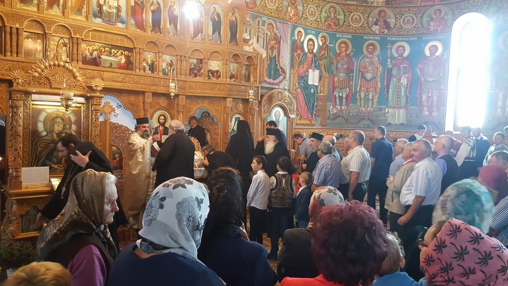 Sfântul Ierarh Varlaam, serbat la Mănăstirea Bodeşti