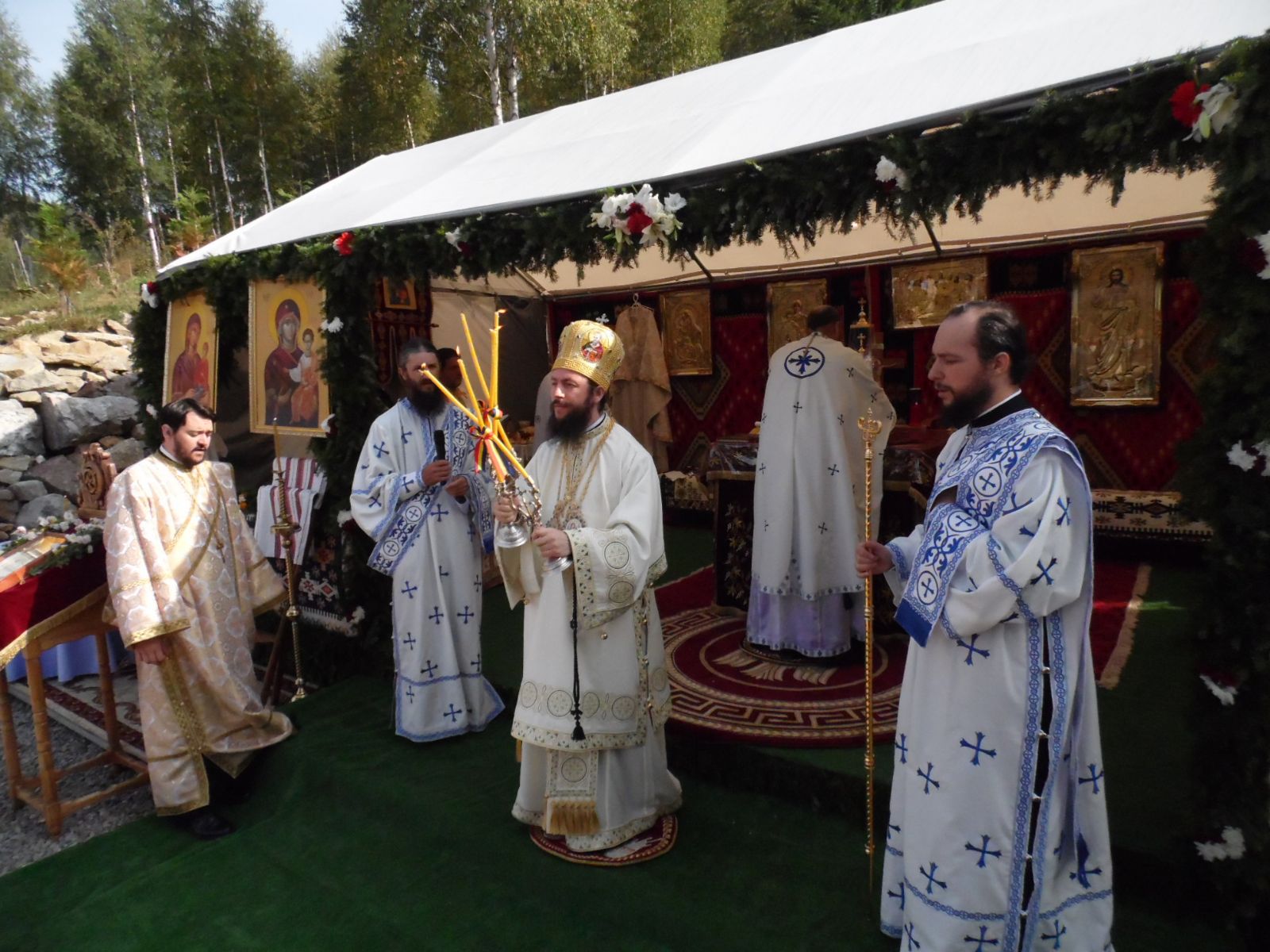 PS Părinte Damaschin Dorneanul: „Cine ascultă cuvântul lui Dumnezeu și crede în el este veșnic”