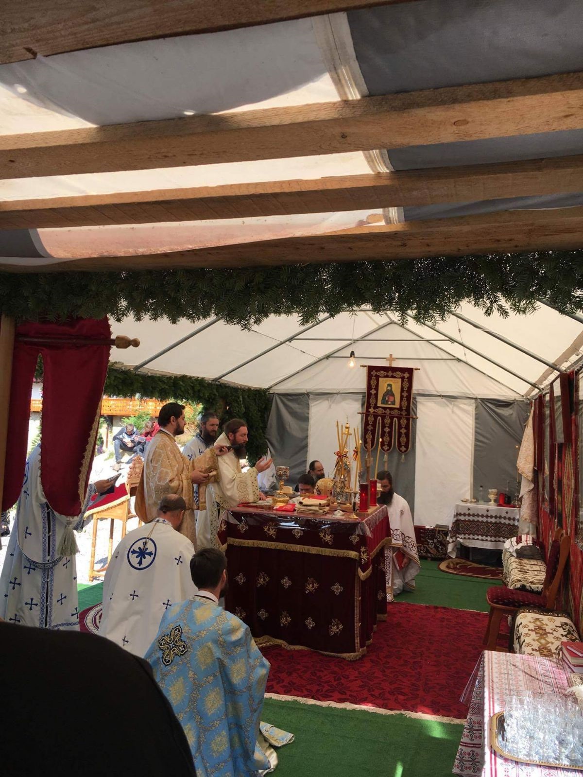 PS Părinte Damaschin Dorneanul: „Cine ascultă cuvântul lui Dumnezeu și crede în el este veșnic”