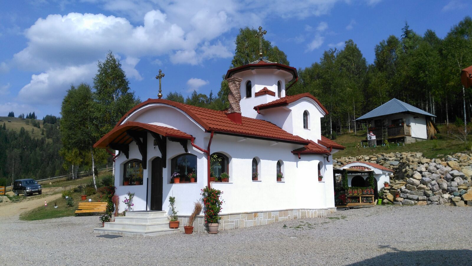 PS Părinte Damaschin Dorneanul: „Cine ascultă cuvântul lui Dumnezeu și crede în el este veșnic”