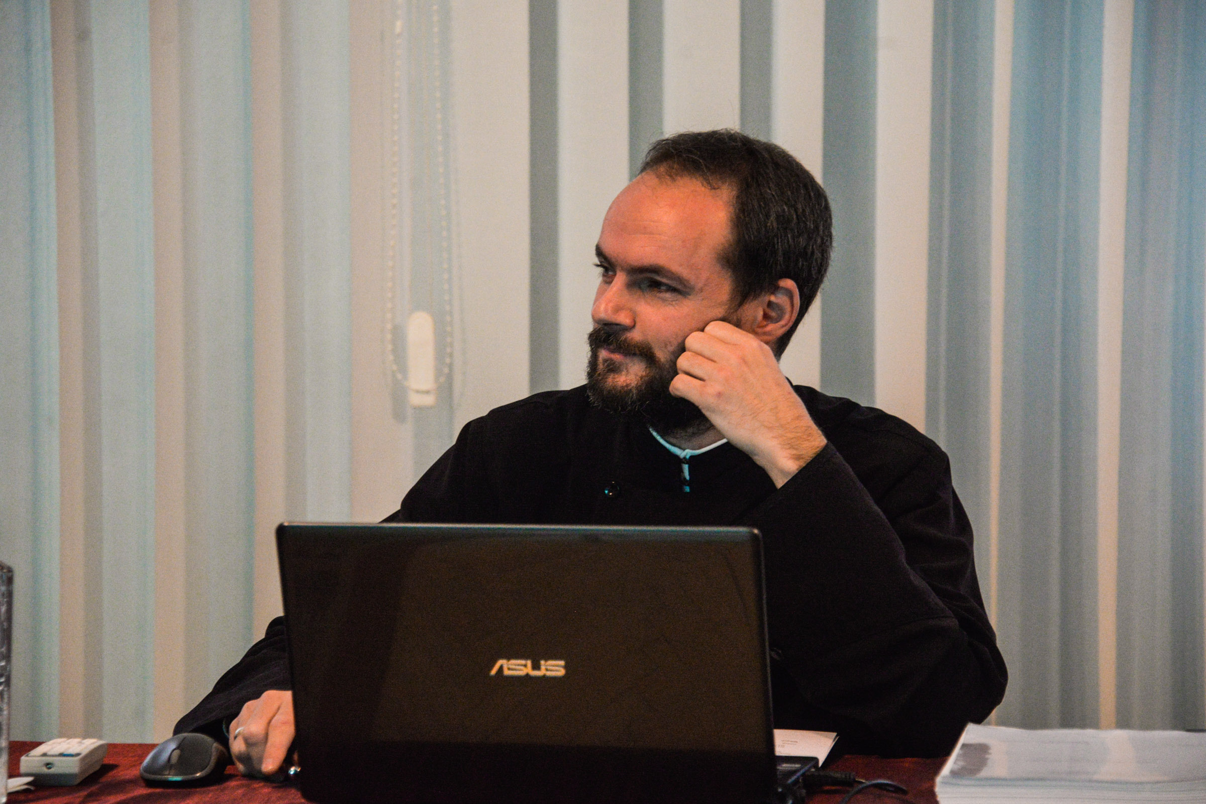 Două teze de doctorat notate cu „Excelent”, la Facultatea de Teologie din Iași