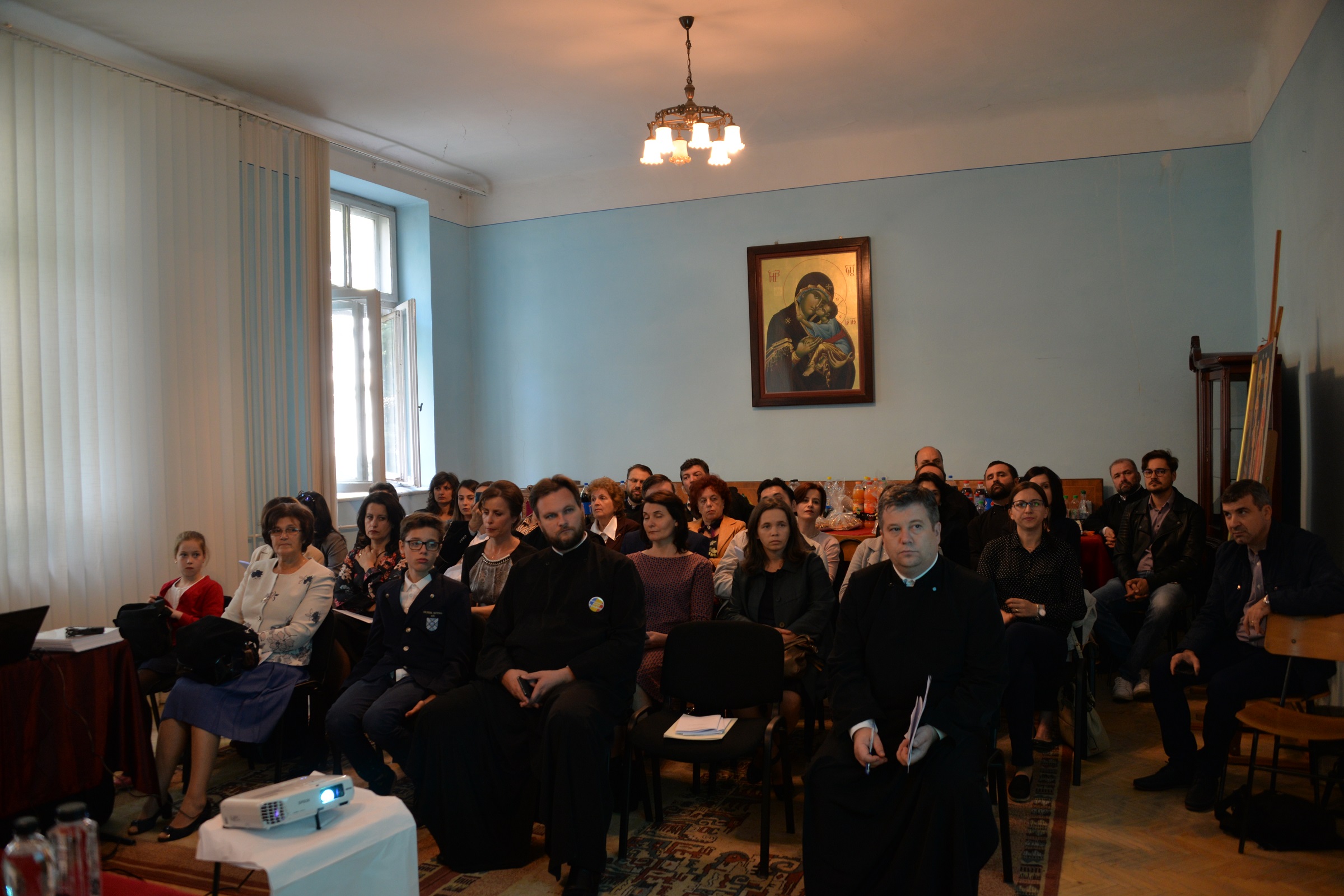 Două teze de doctorat notate cu „Excelent”, la Facultatea de Teologie din Iași