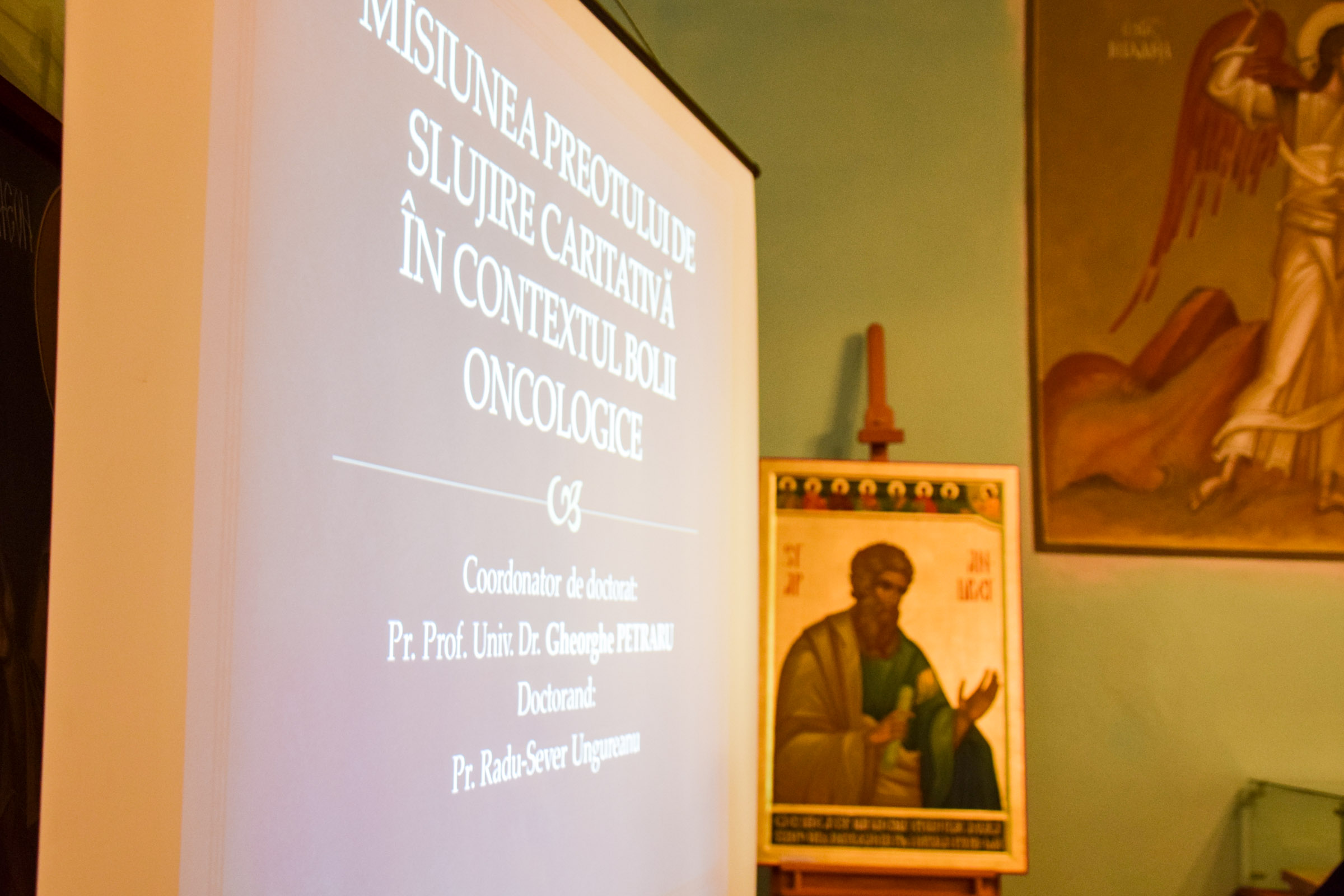 Două teze de doctorat notate cu „Excelent”, la Facultatea de Teologie din Iași