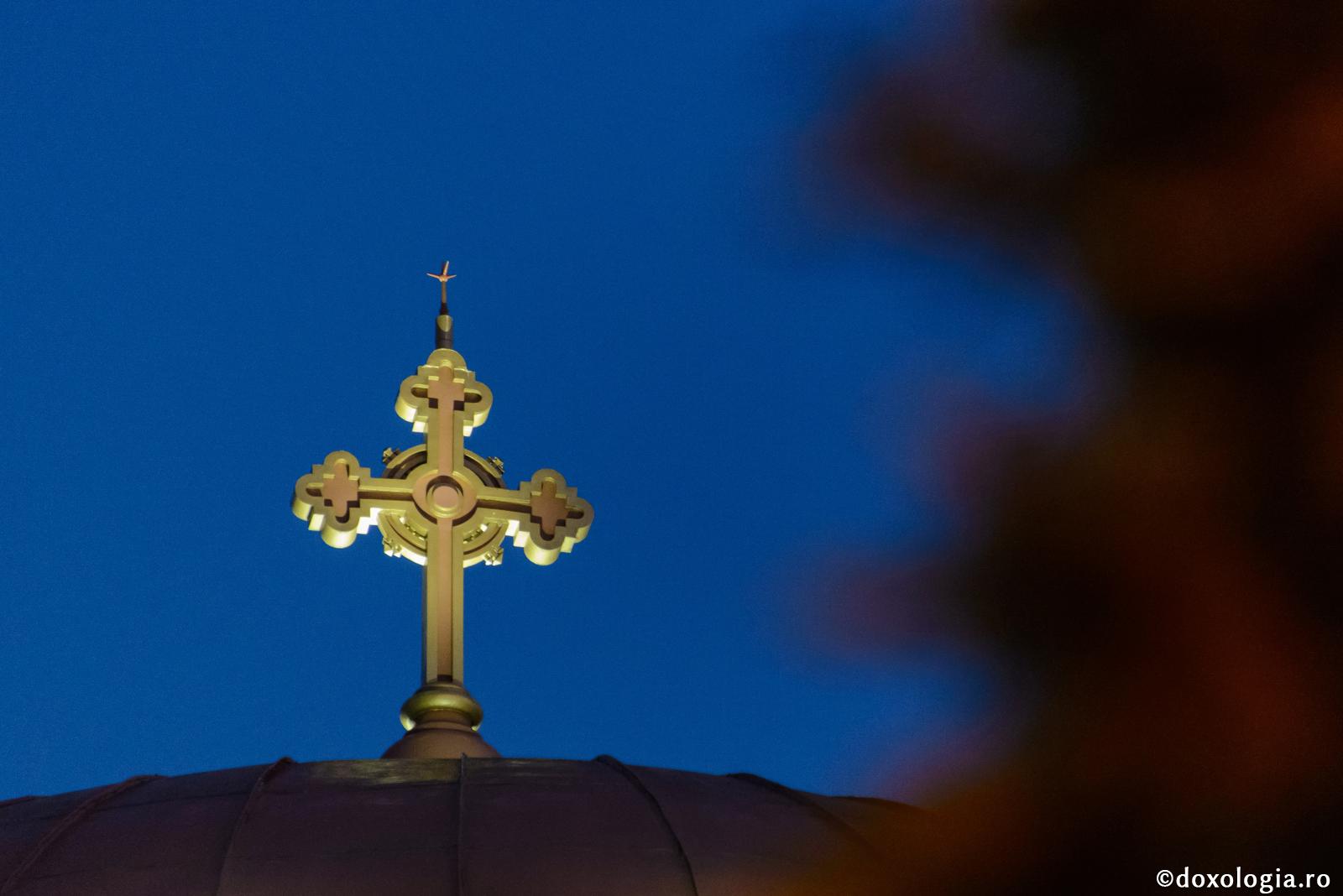 (Audio) „Sfânta Cruce este Altarul de jertfă al Mântuitorului Hristos” - Pr. Dumitru Carp