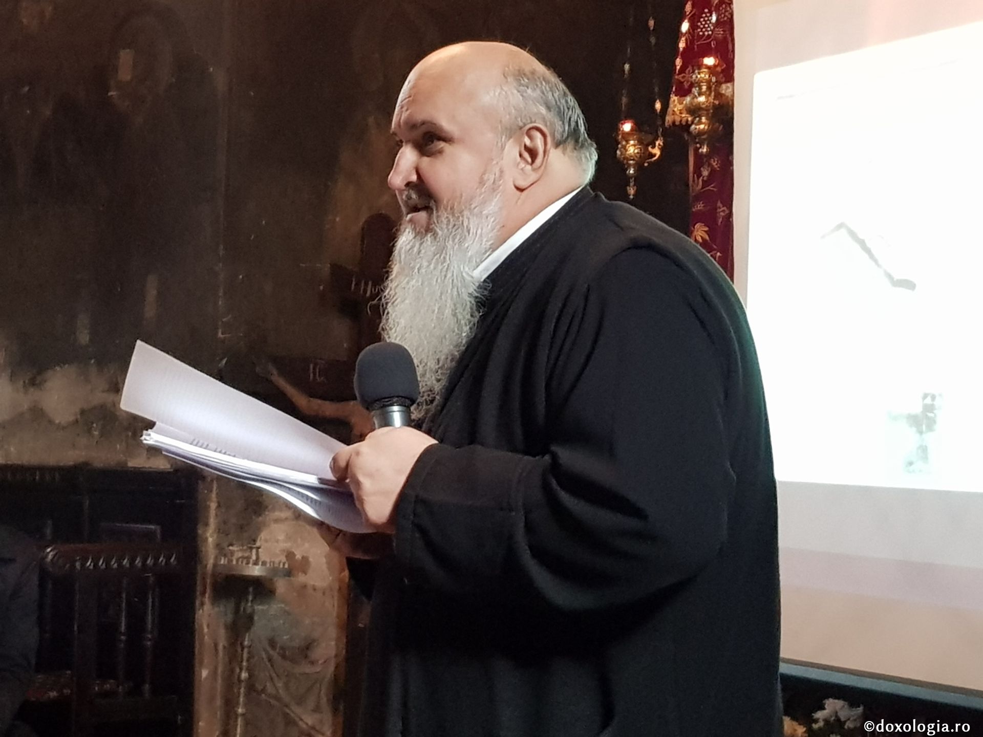 Aniversarea a 525 de ani de la sfințirea bisericii „Sf. M. Mc. Gheorghe” din Hârlău