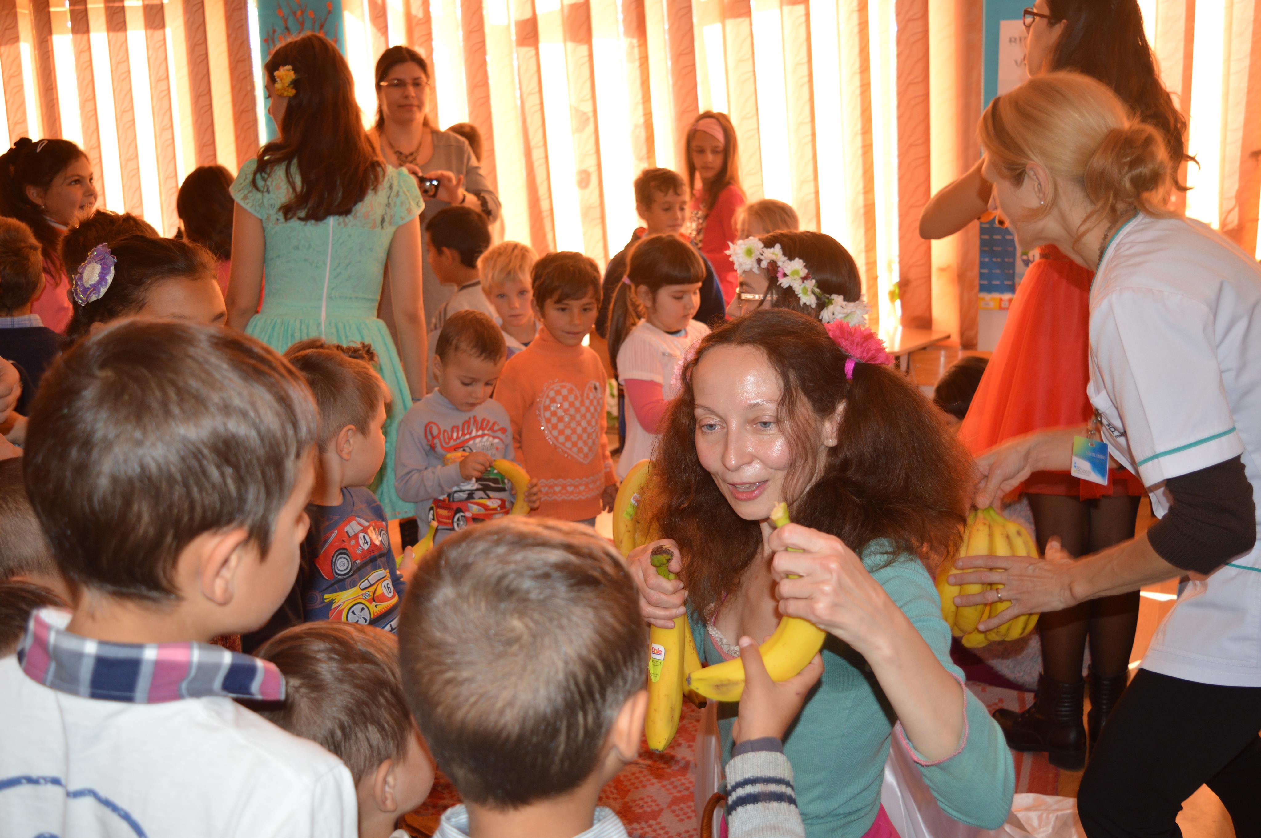 Campanie a Fundaţiei Medicale „Providenţa“: Creştem sănătoşi în Ziua Alimentaţiei!