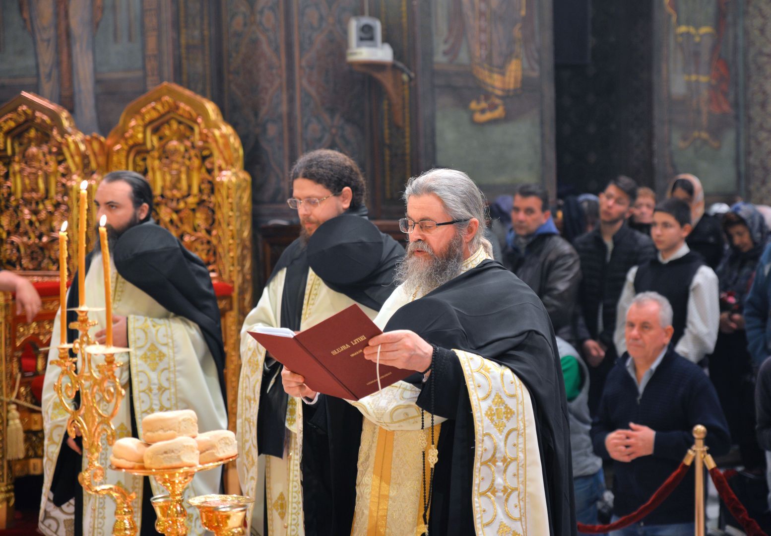 Priveghere în cinstea Sfântului Ierarh Nectarie din Eghina, la Catedrala Patriarhală