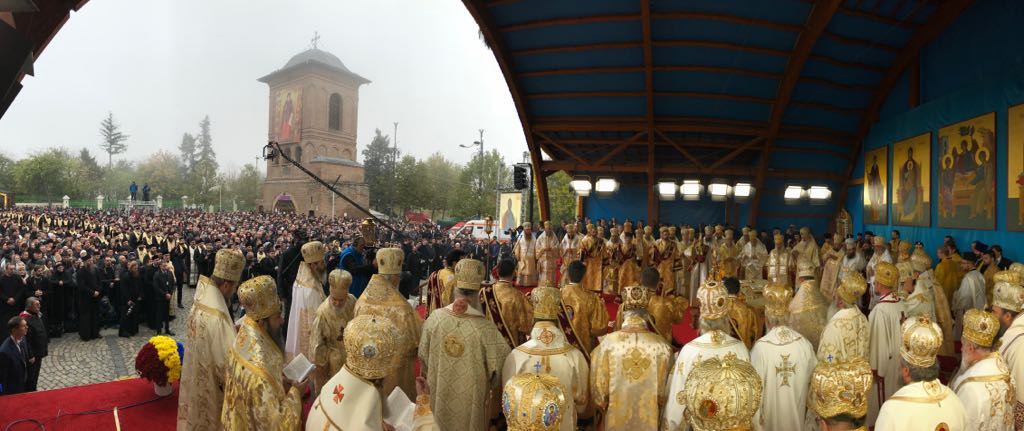 Sărbătoarea Sfântului Dimitrie cel Nou: Patru conducători de Biserici Autocefale coliturghisesc în Bucureşti
