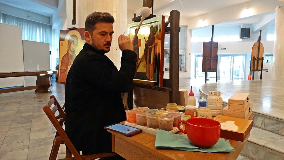 Expoziție de carte veche și atelier de iconografie în cinstea Sfintei Parascheva