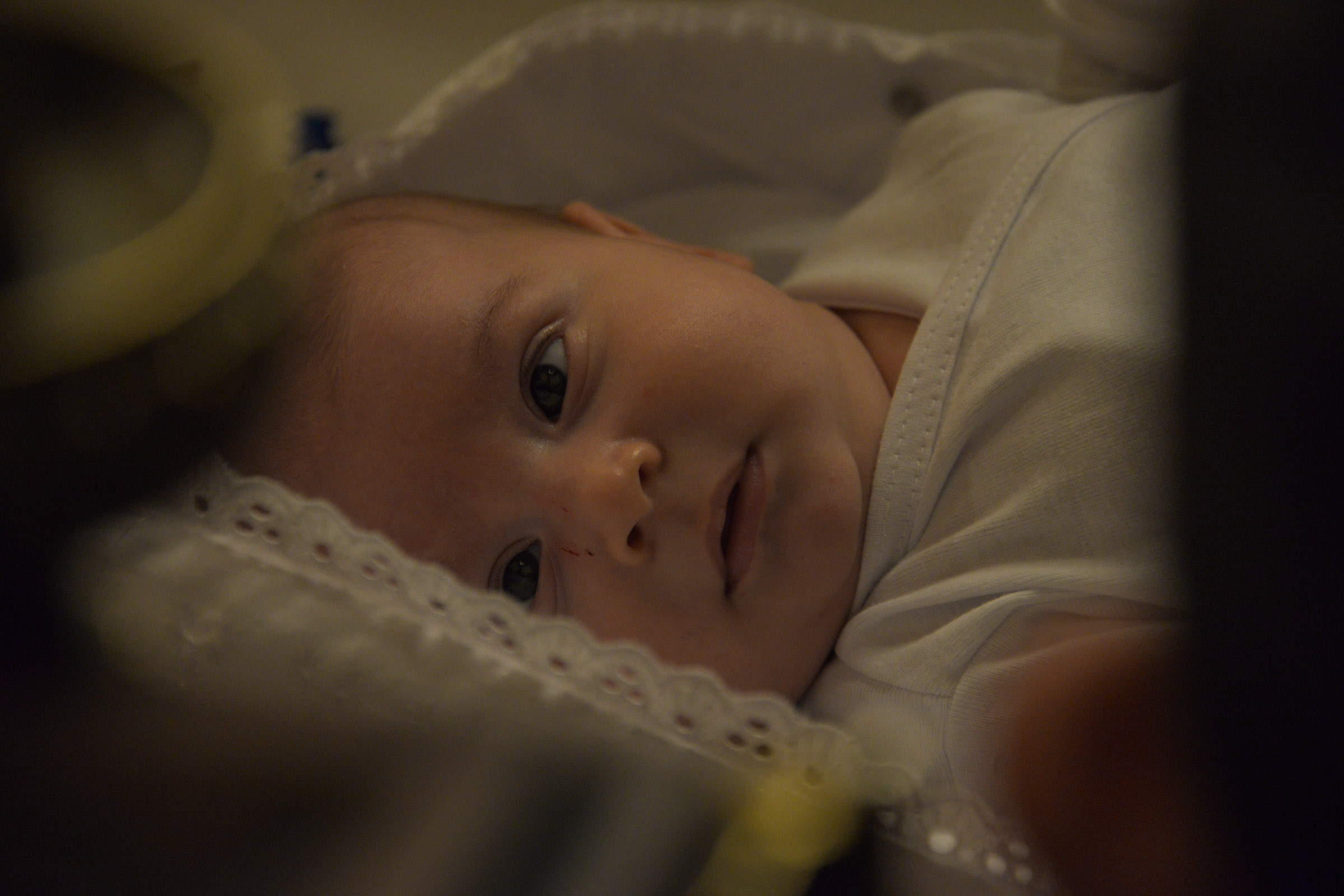 Slujba de încreştinare a pruncului Simon Petru Cîrlescu, oficiată de IPS Mitropolit Teofan Slujba de încreştinare a pruncului Simon Petru Cîrlescu, oficiată de IPS Mitropolit Teofan