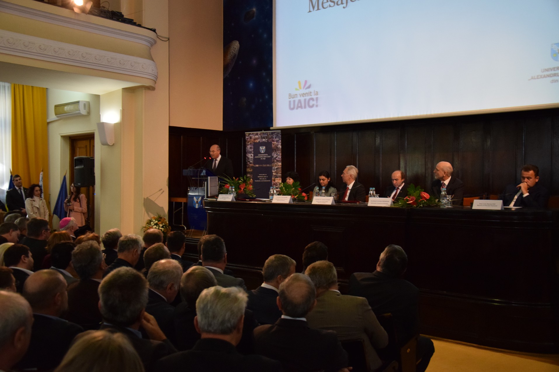 IPS Mitropolit Teofan i-a îndemnat pe studenții ieșeni și pe cadrele didactice să se implice în activitățile Centenarului Marii Uniri