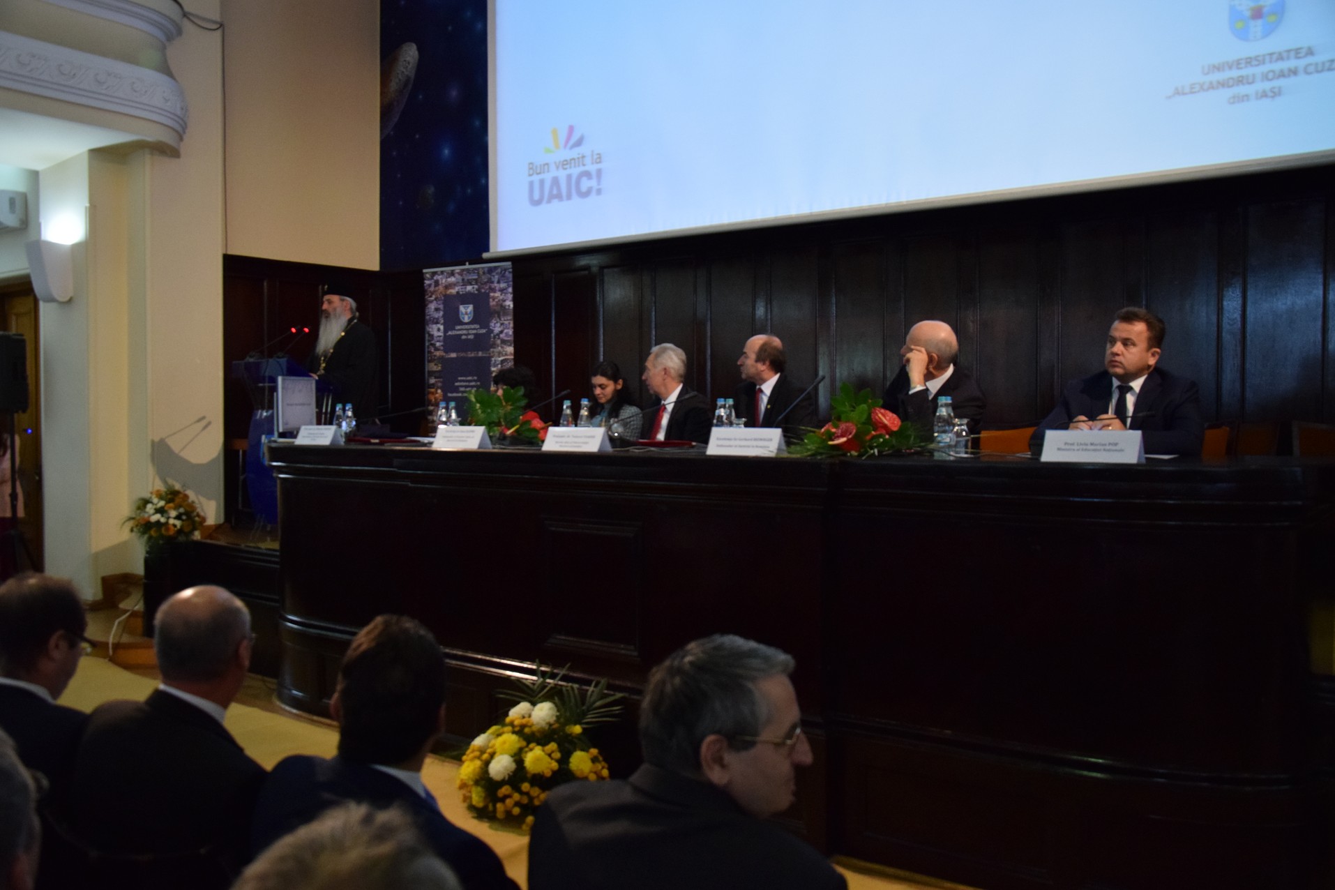 IPS Mitropolit Teofan i-a îndemnat pe studenții ieșeni și pe cadrele didactice să se implice în activitățile Centenarului Marii Uniri