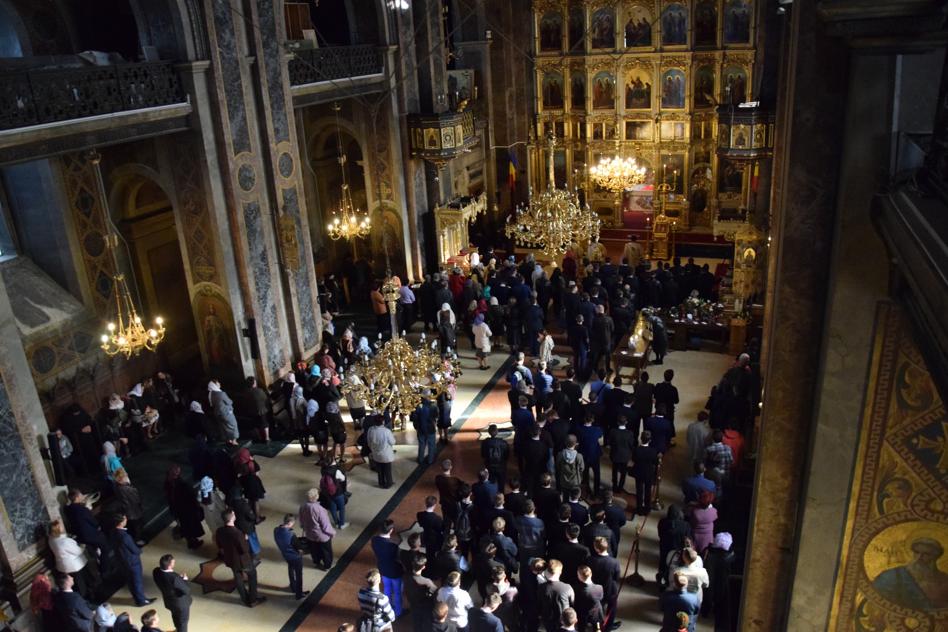 IPS Mitropolit Teofan: „Sfânta și Dumnezeiasca Liturghie este și trebuie să rămână centrul întregii vieți academice”