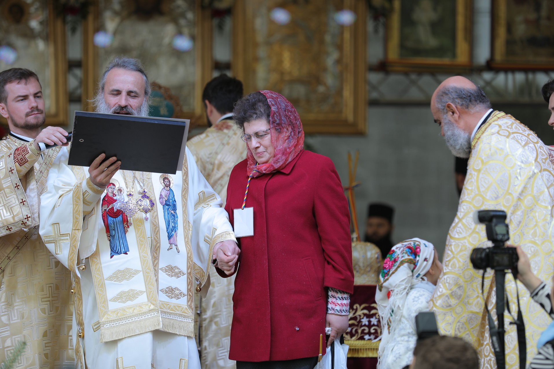 Sărbătoare istorică în cartierul ieșean Alexandru cel Bun: Biserica „Sfântul Ierarh Nectarie” a fost sfințită