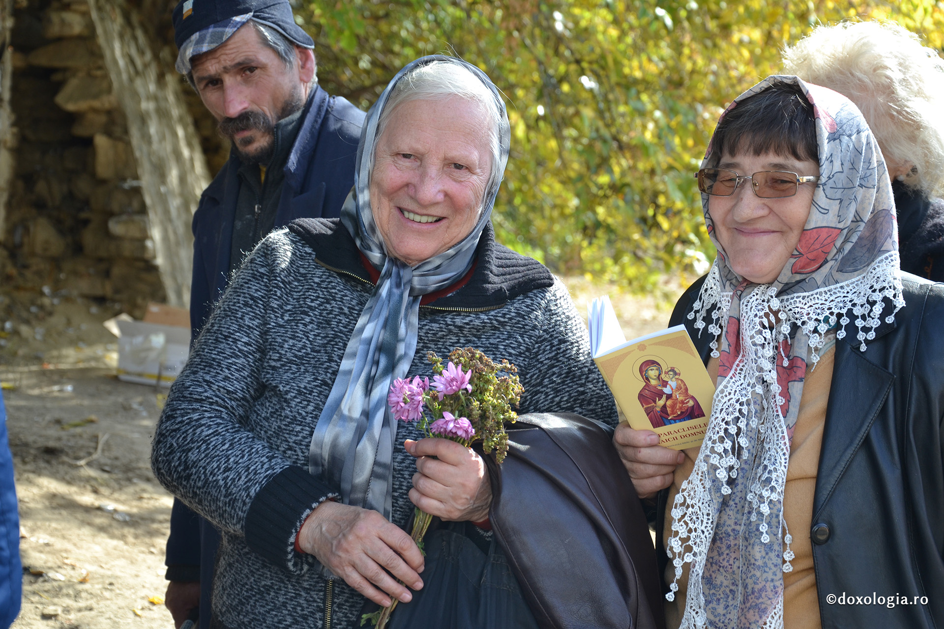 Mărturii povestite de la rândul pelerinilor la Sfânta Parascheva