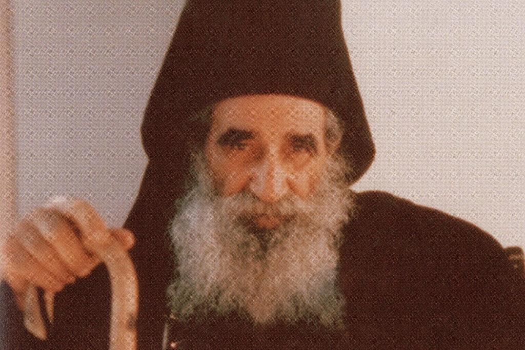 Gheronda Arsenie cel din peșteră (2)