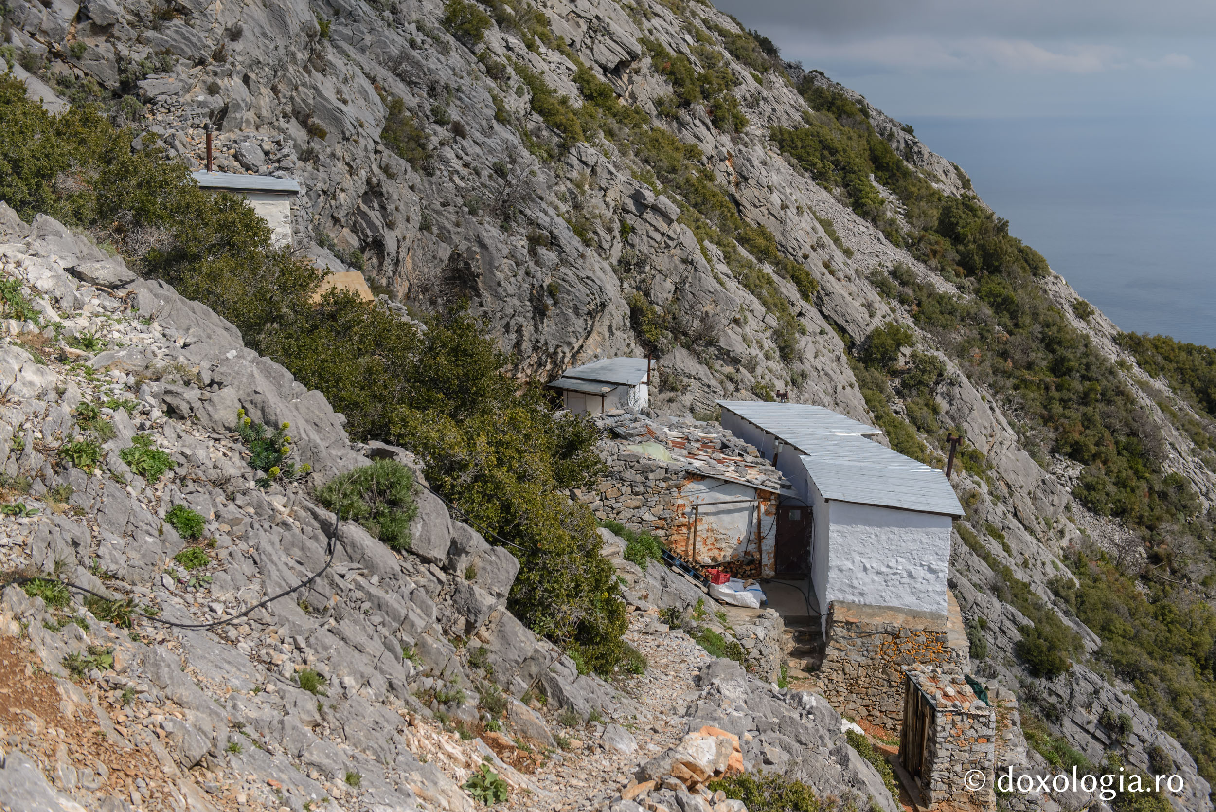 Gheronda Arsenie cel din peșteră (9)