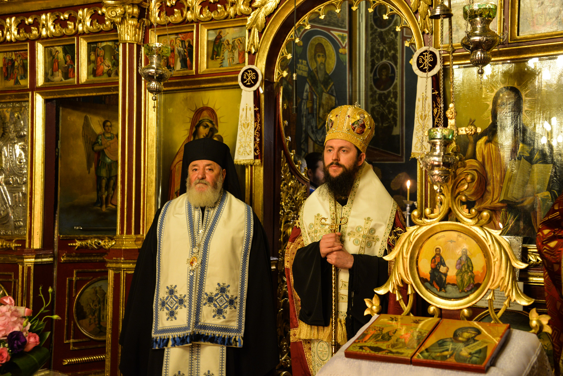 Ziua închinată Ocrotitoarei Moldovei, sărbătorită la biserica ei din Păcurarii Iaşului Ziua închinată Ocrotitoarei Moldovei, sărbătorită la biserica ei din Păcurarii Iaşului