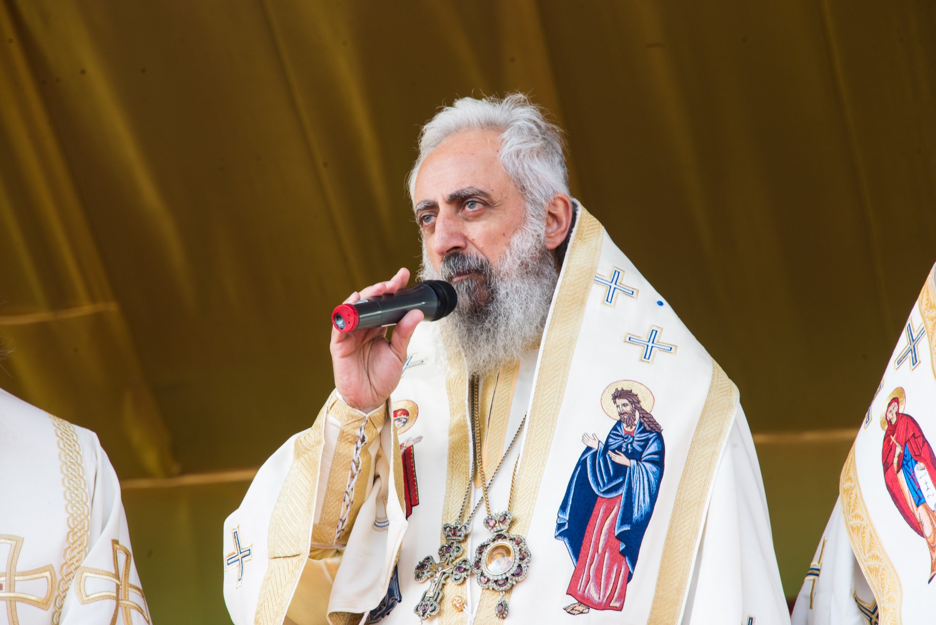 Sfânta Parascheva și-a primit închinătorii de ziua ei