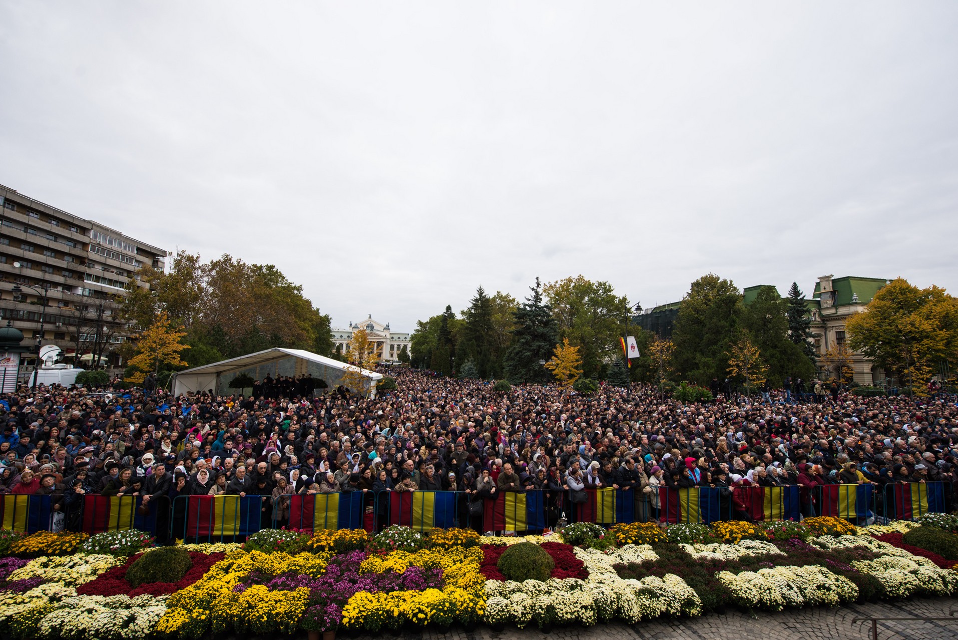 Sfânta Parascheva și-a primit închinătorii de ziua ei
